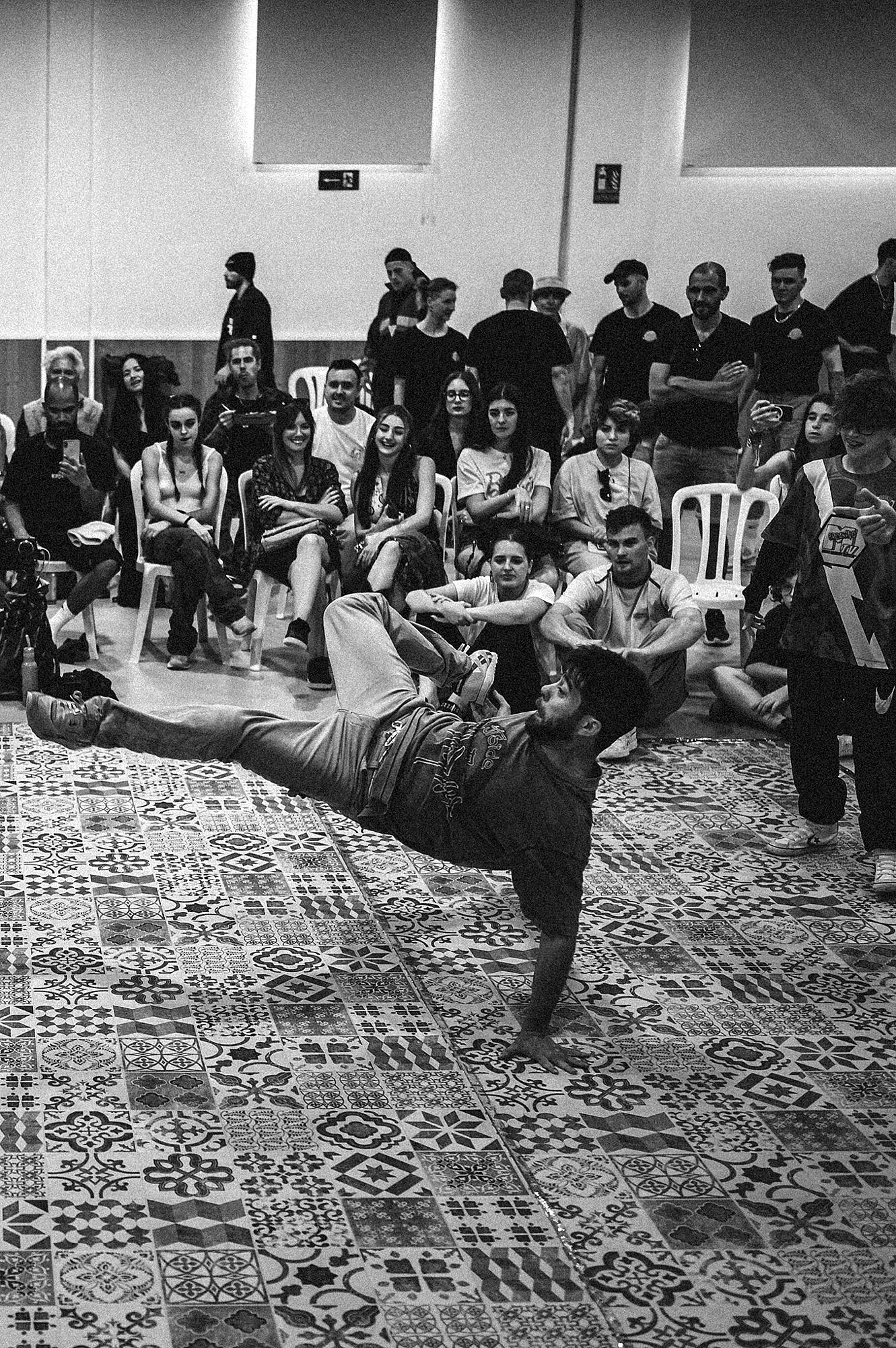 Los-reyes-de-la-torre-breakdance-3vs3-fotografia-fran-ortiz-retratista-paskohne-034