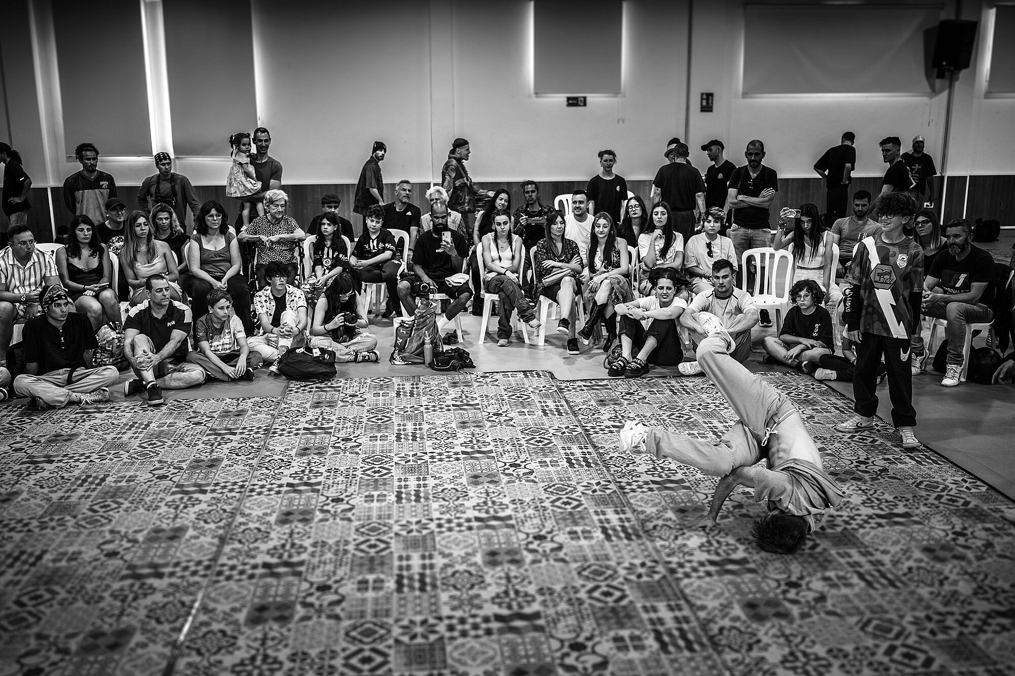 Los-reyes-de-la-torre-breakdance-3vs3-fotografia-fran-ortiz-retratista-paskohne-035