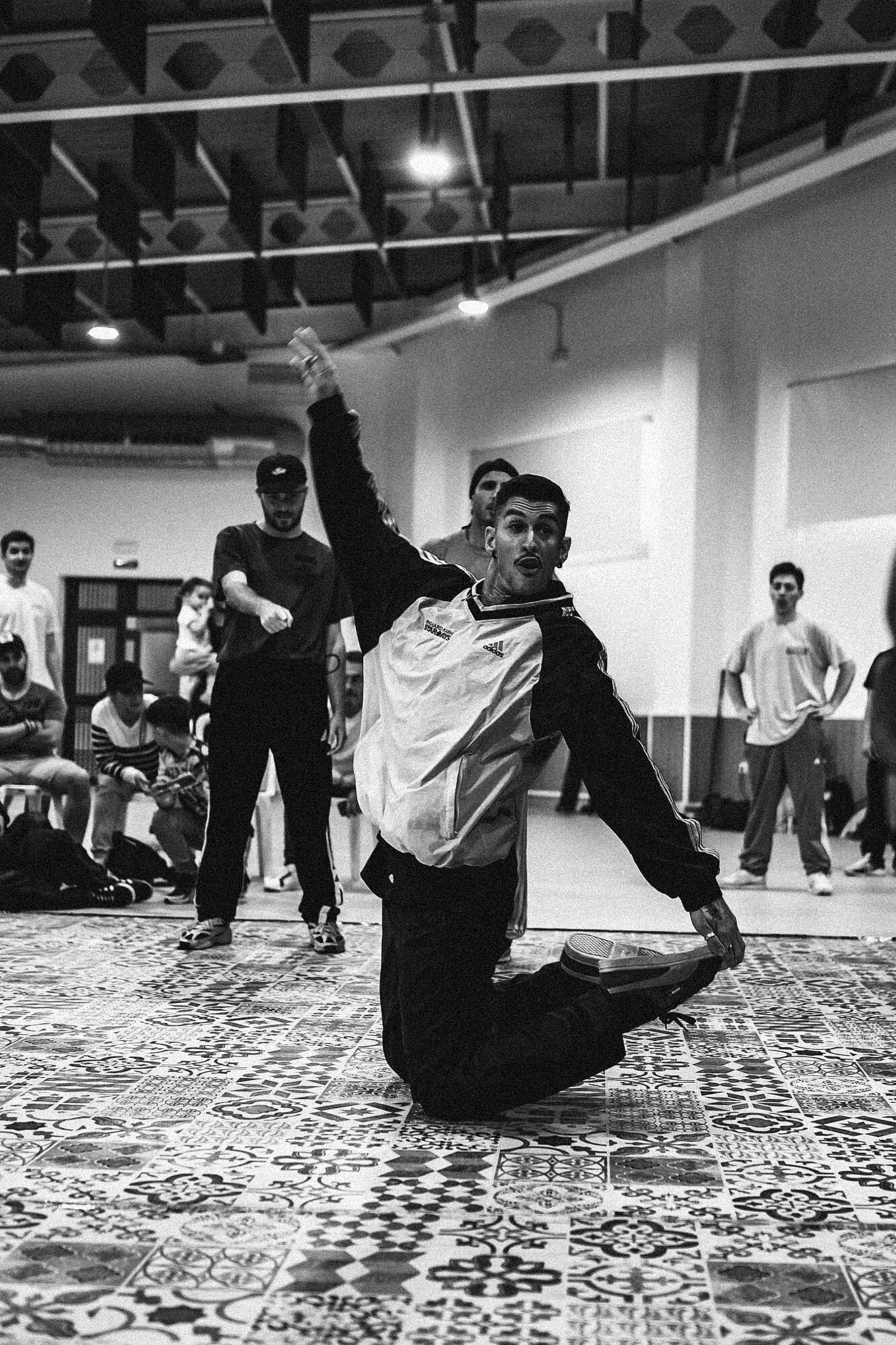 Los-reyes-de-la-torre-breakdance-3vs3-fotografia-fran-ortiz-retratista-paskohne-068