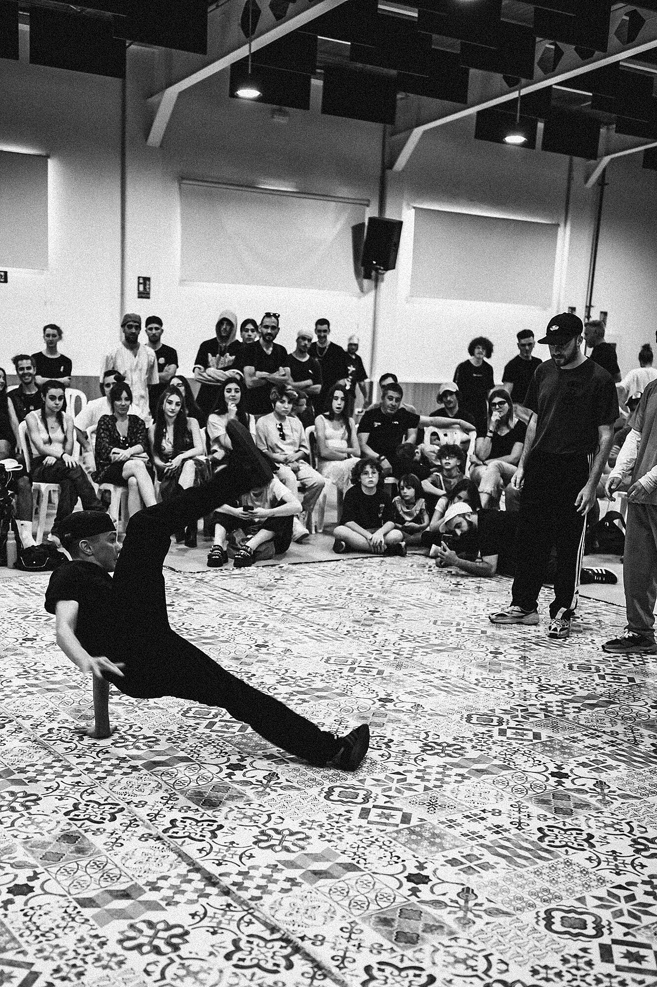 Los-reyes-de-la-torre-breakdance-3vs3-fotografia-fran-ortiz-retratista-paskohne-069