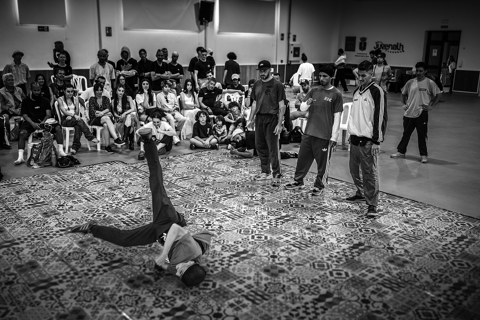 Los-reyes-de-la-torre-breakdance-3vs3-fotografia-fran-ortiz-retratista-paskohne-070