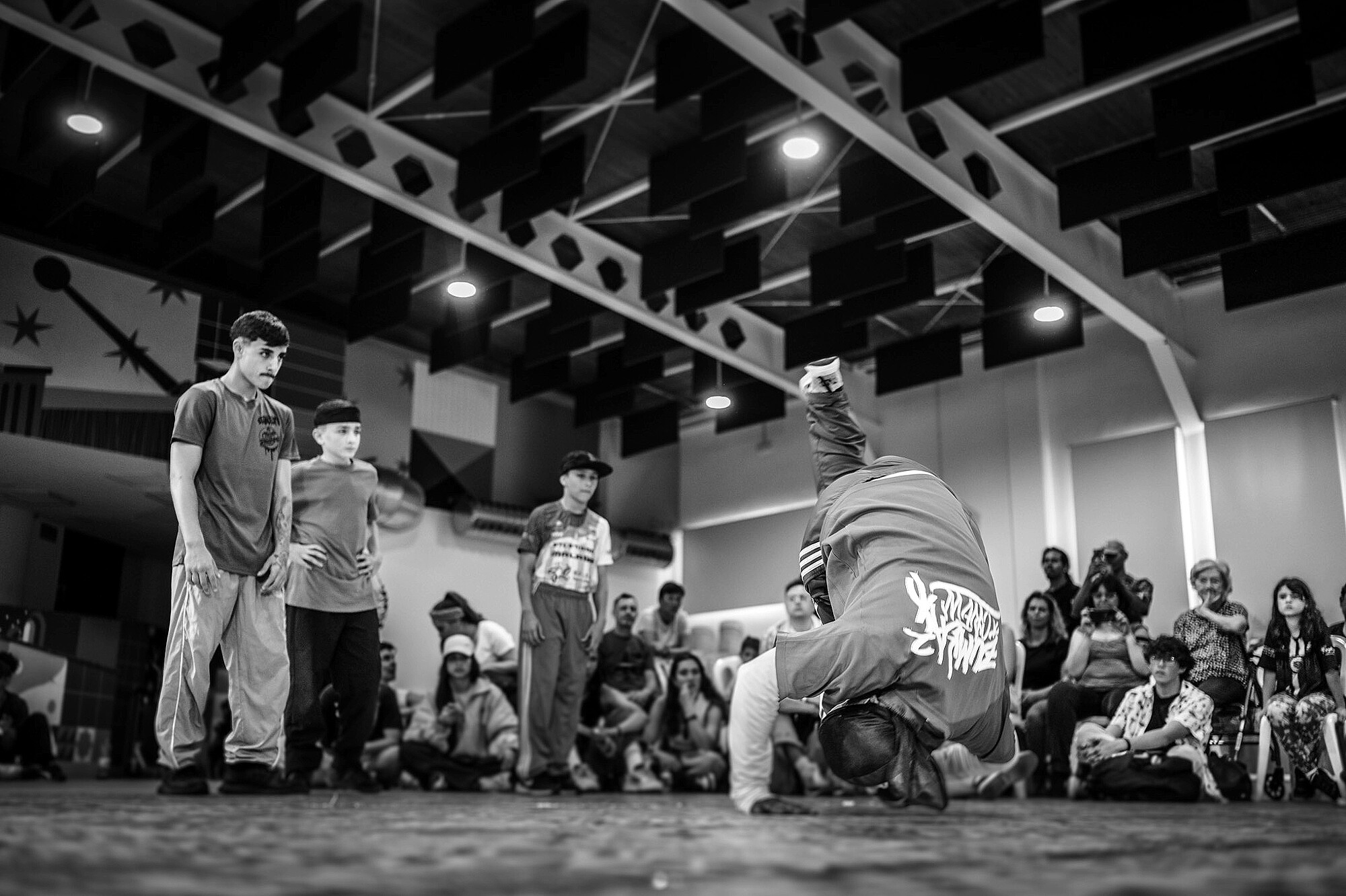 Los-reyes-de-la-torre-breakdance-3vs3-fotografia-fran-ortiz-retratista-paskohne-081