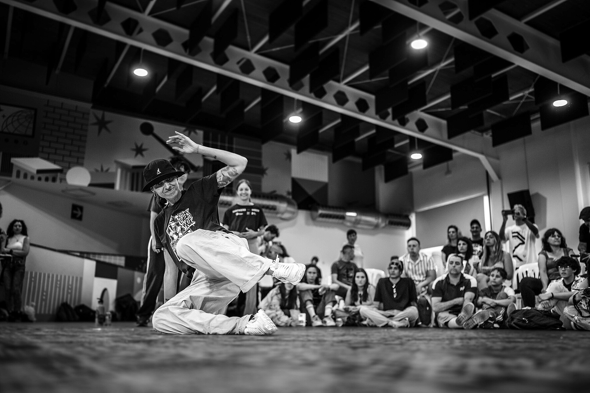 Los-reyes-de-la-torre-breakdance-3vs3-fotografia-fran-ortiz-retratista-paskohne-098