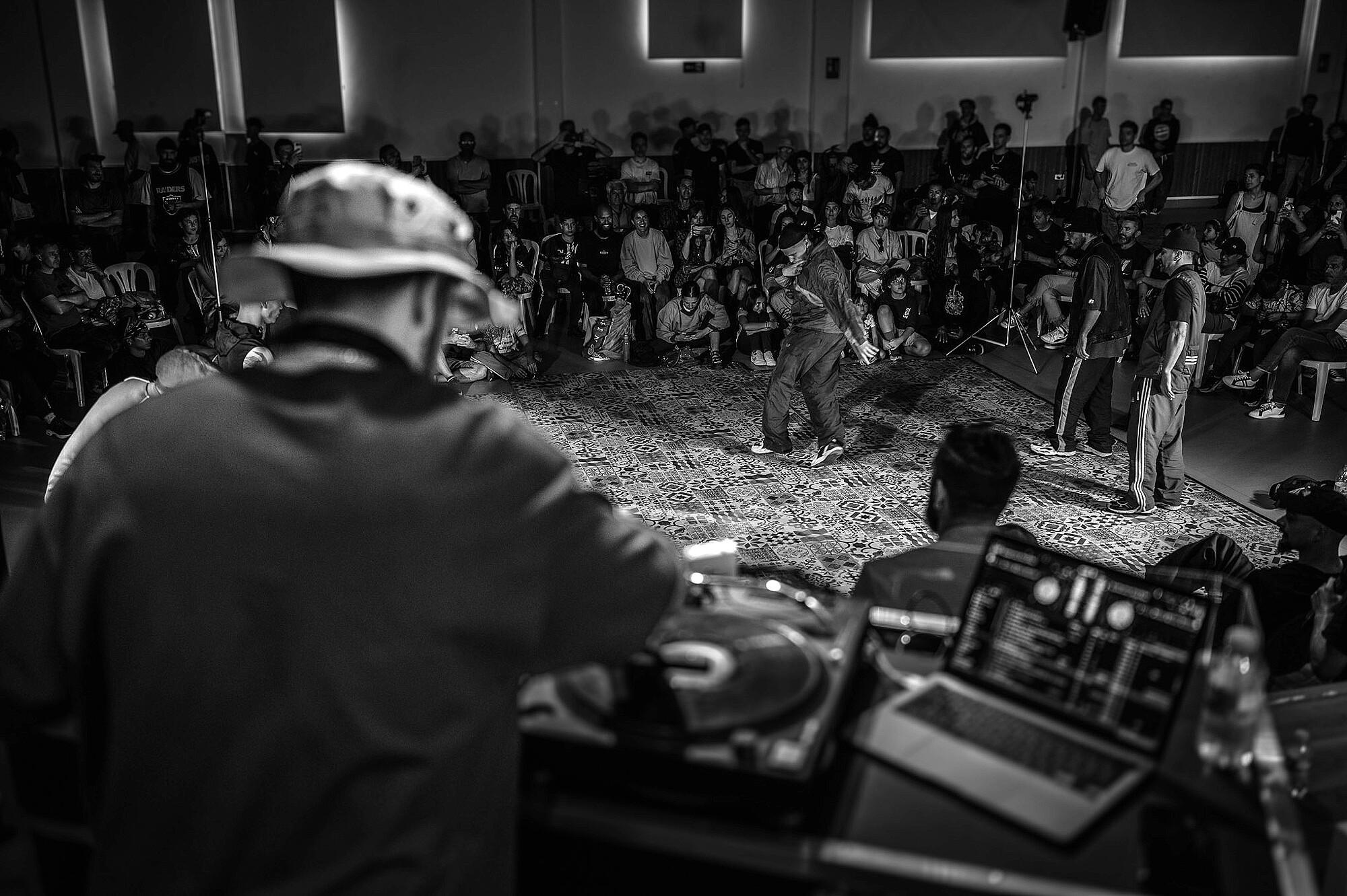 Los-reyes-de-la-torre-breakdance-3vs3-fotografia-fran-ortiz-retratista-paskohne-178