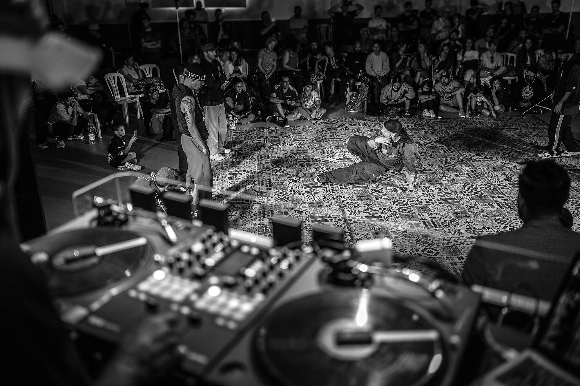 Los-reyes-de-la-torre-breakdance-3vs3-fotografia-fran-ortiz-retratista-paskohne-180