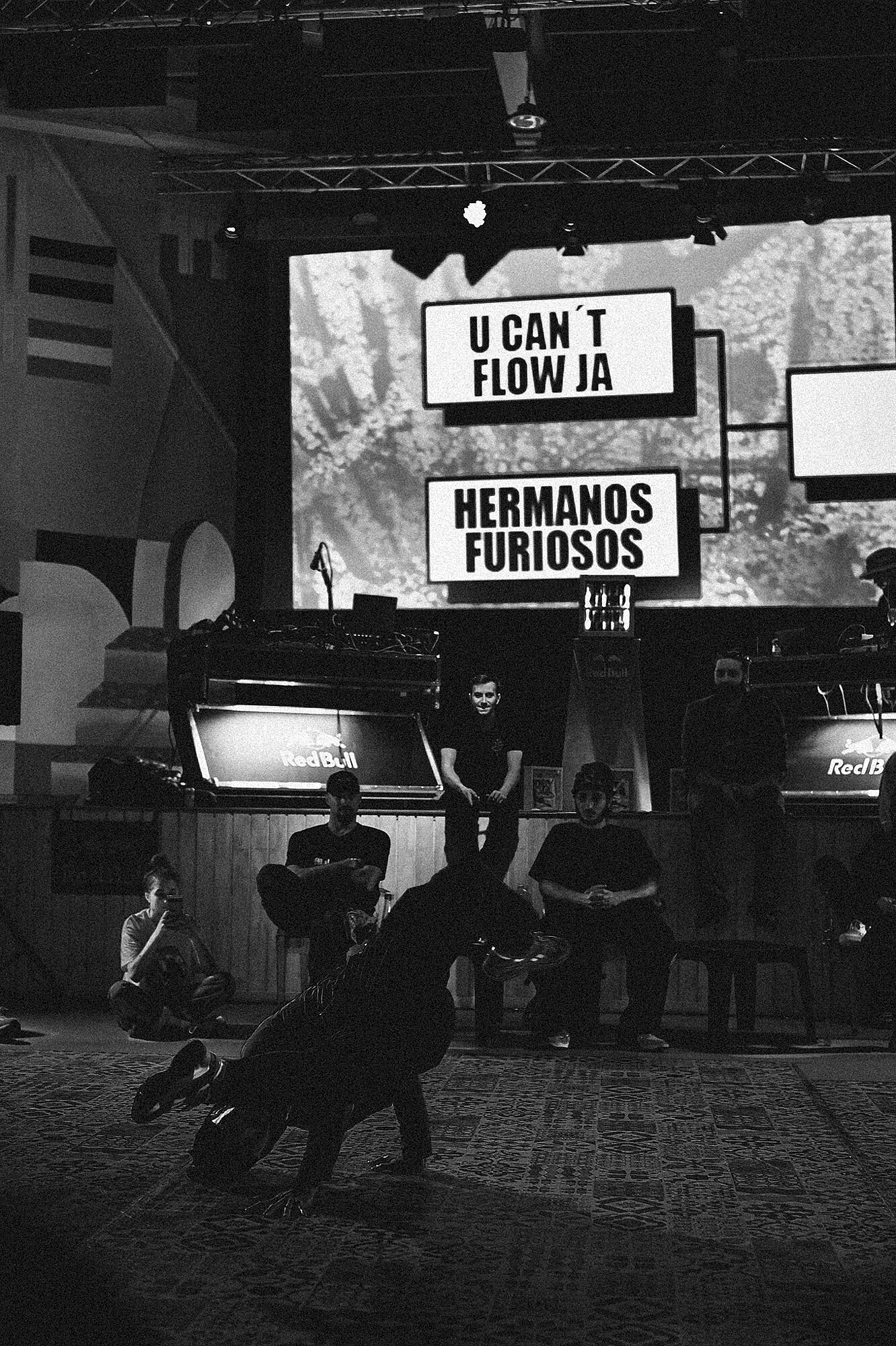 Los-reyes-de-la-torre-breakdance-3vs3-fotografia-fran-ortiz-retratista-paskohne-223