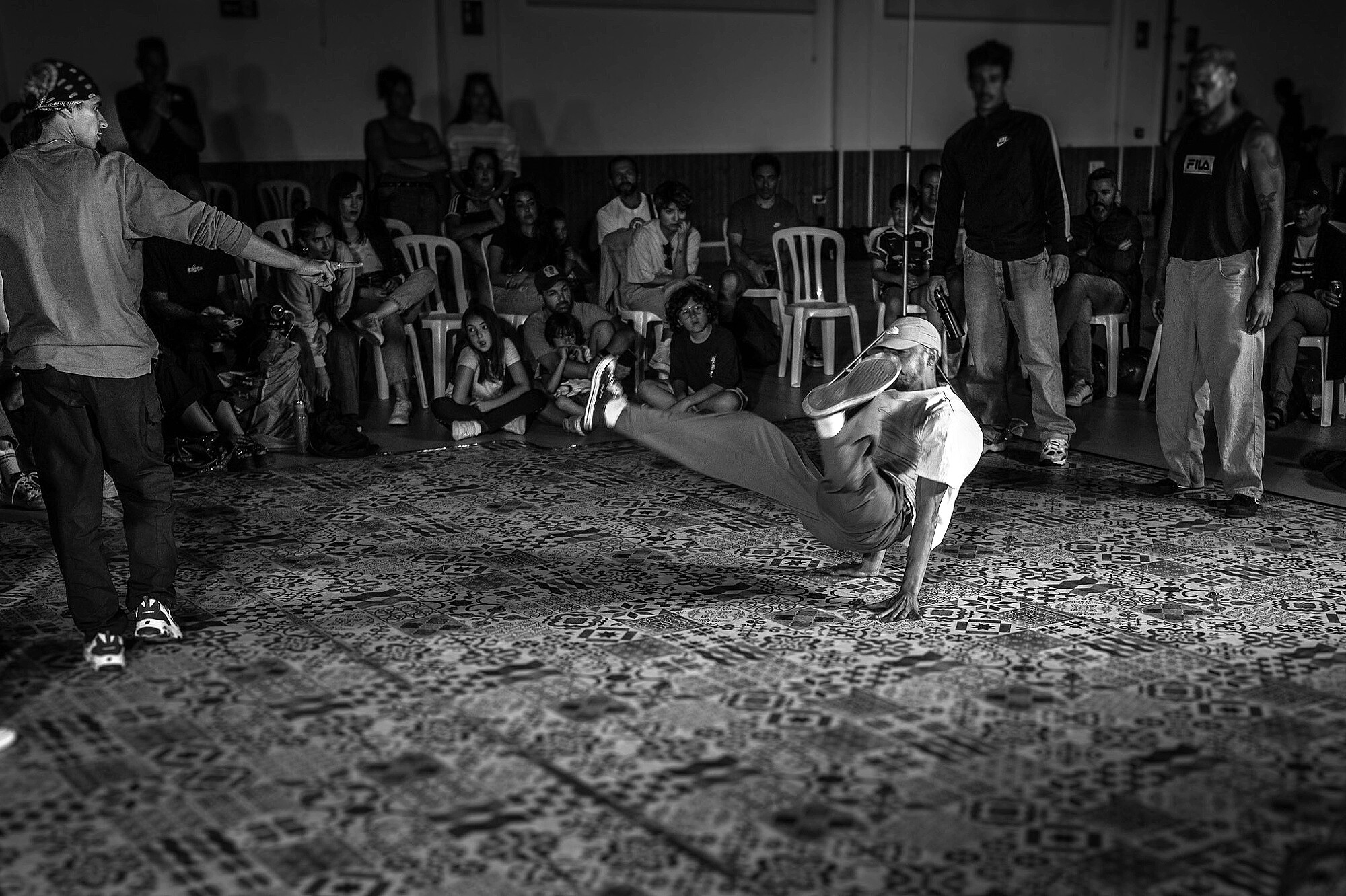 Los-reyes-de-la-torre-breakdance-3vs3-fotografia-fran-ortiz-retratista-paskohne-281